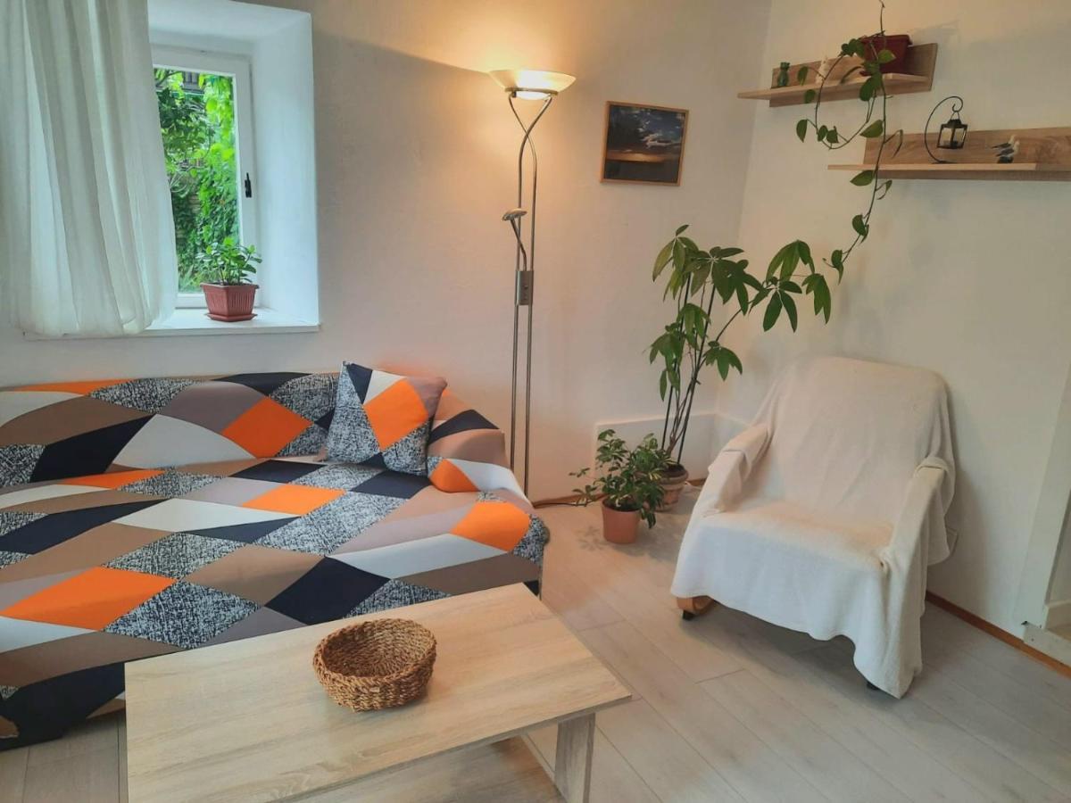 Apartment Lozica With Private Garden, Self Check-In Korcula Town